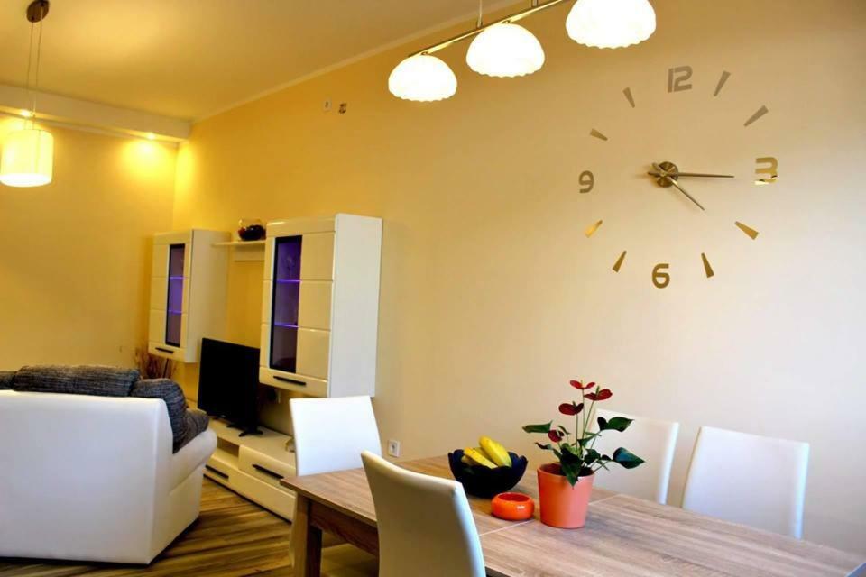 Apartments Klaudija PUY Exterior foto