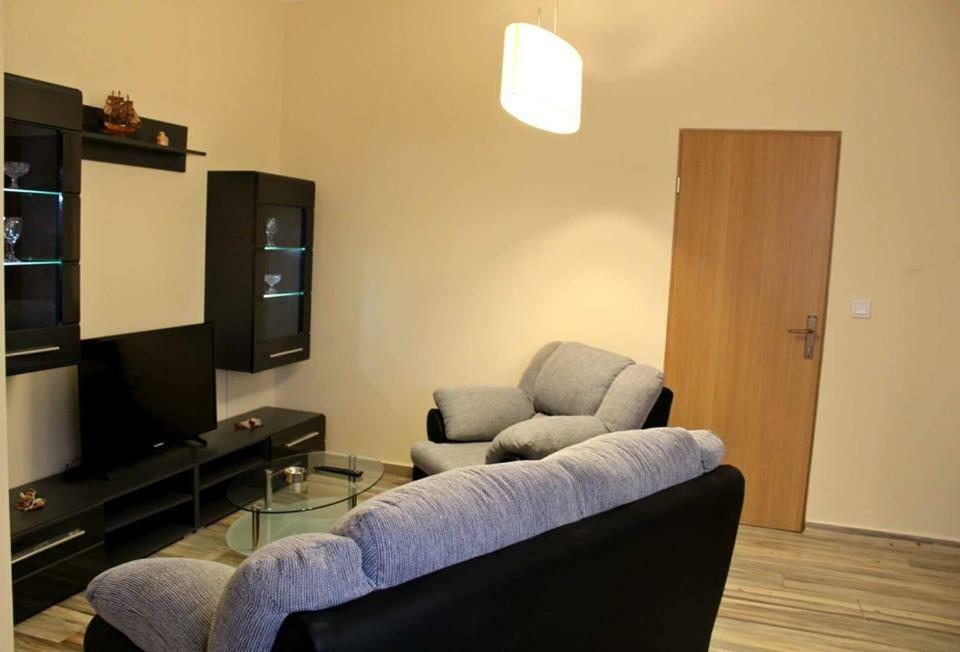 Apartments Klaudija PUY Exterior foto